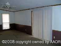 9000 Arlie Road Amarillo, TX 79108 - Photo 5 of 12 Livingroom