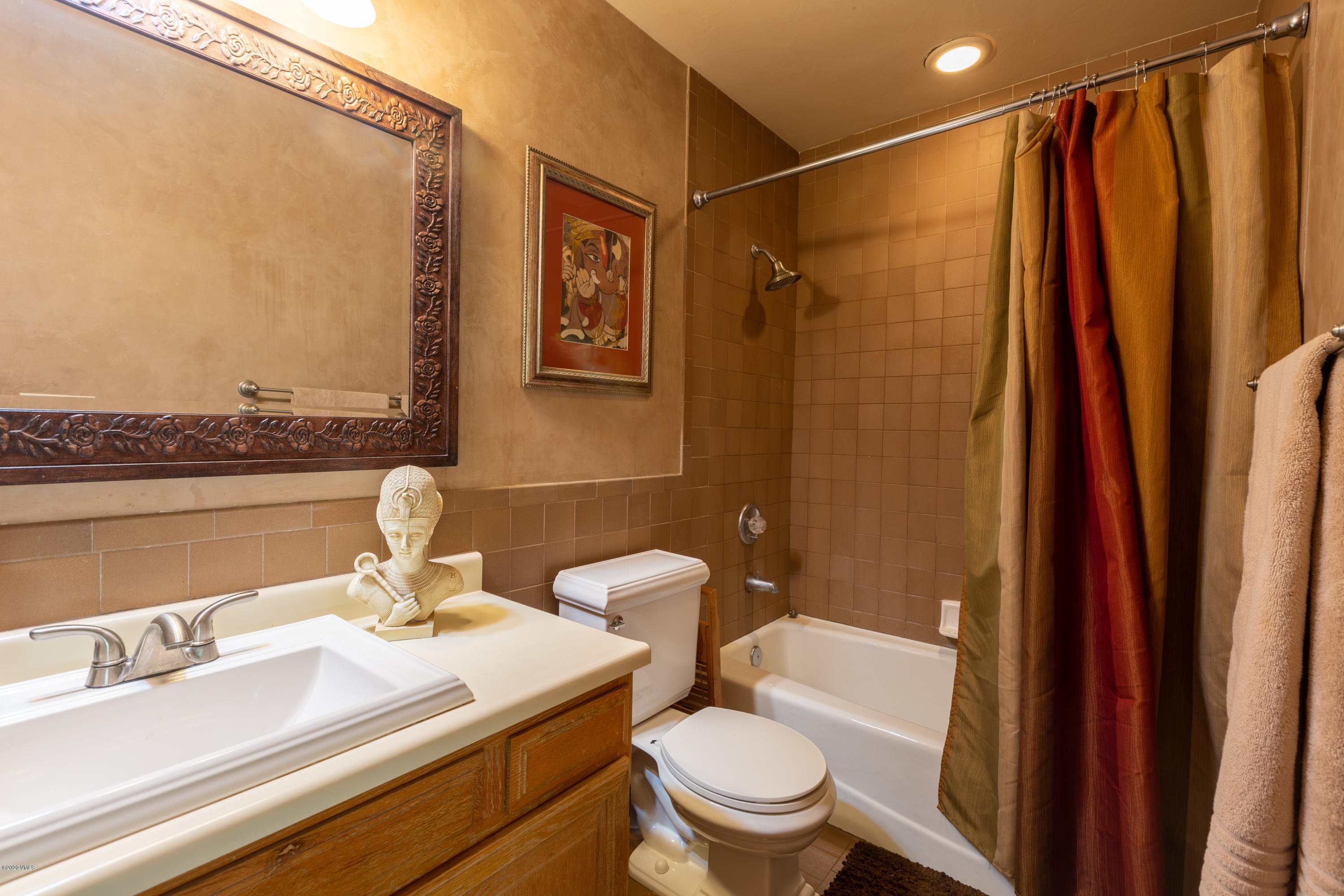 2140 Saddle Ridge Loop, Unit 5 Avon, CO 81620 - Photo 11 of 25 Master Bathroom