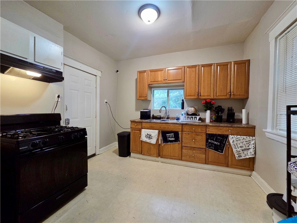 5 Sawyer Street Rochester, NY 14611 - Photo 23 of 28 Gallery Image 23