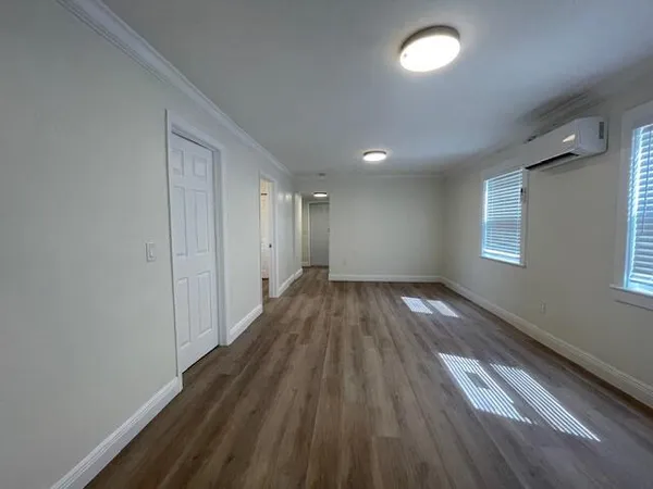 $2,000 | 413 North E Street, Lake Worth Beach, FL 33460