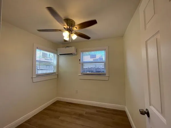 $2,000 | 413 North E Street, Lake Worth Beach, FL 33460