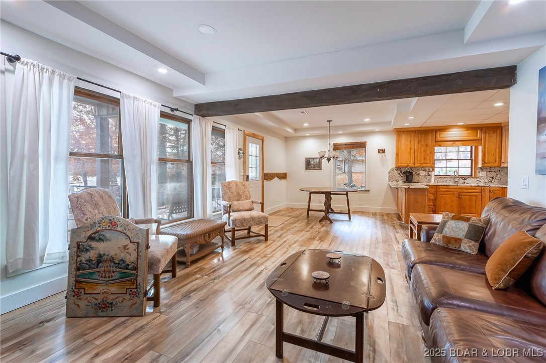 339 Hickory Hollow Road Sunrise Beach, MO 65079 - Photo 7 of 44