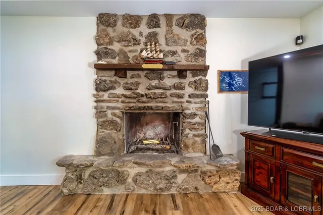 $675,000 | 339 Hickory Hollow Road, Sunrise Beach, MO 65079