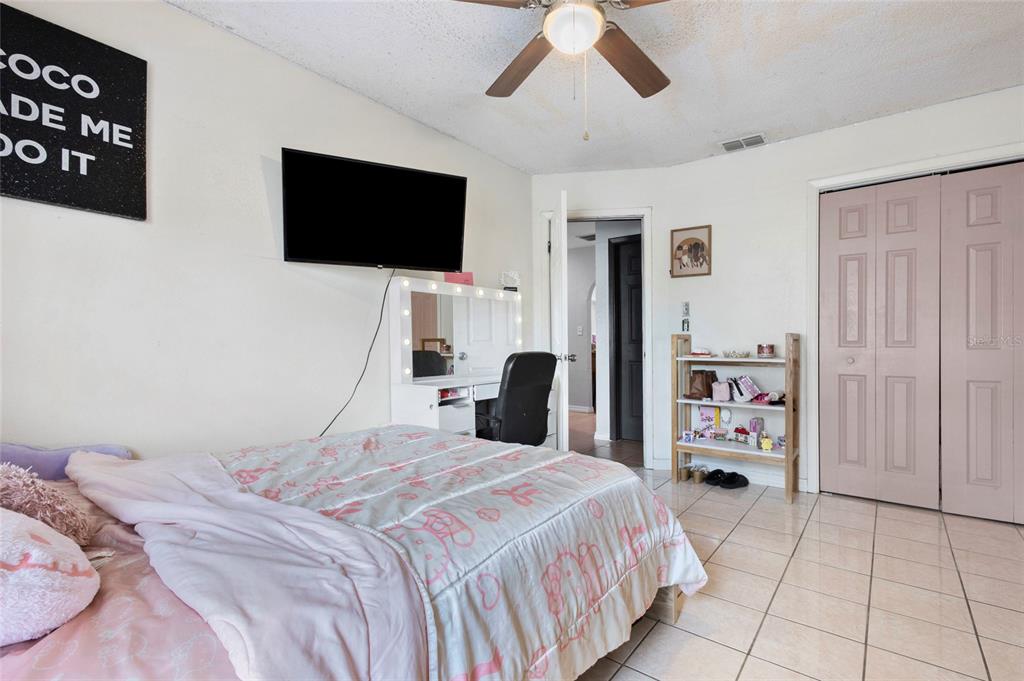10951 Peppertree Lane Port Richey, FL 34668 - Photo 32 of 40