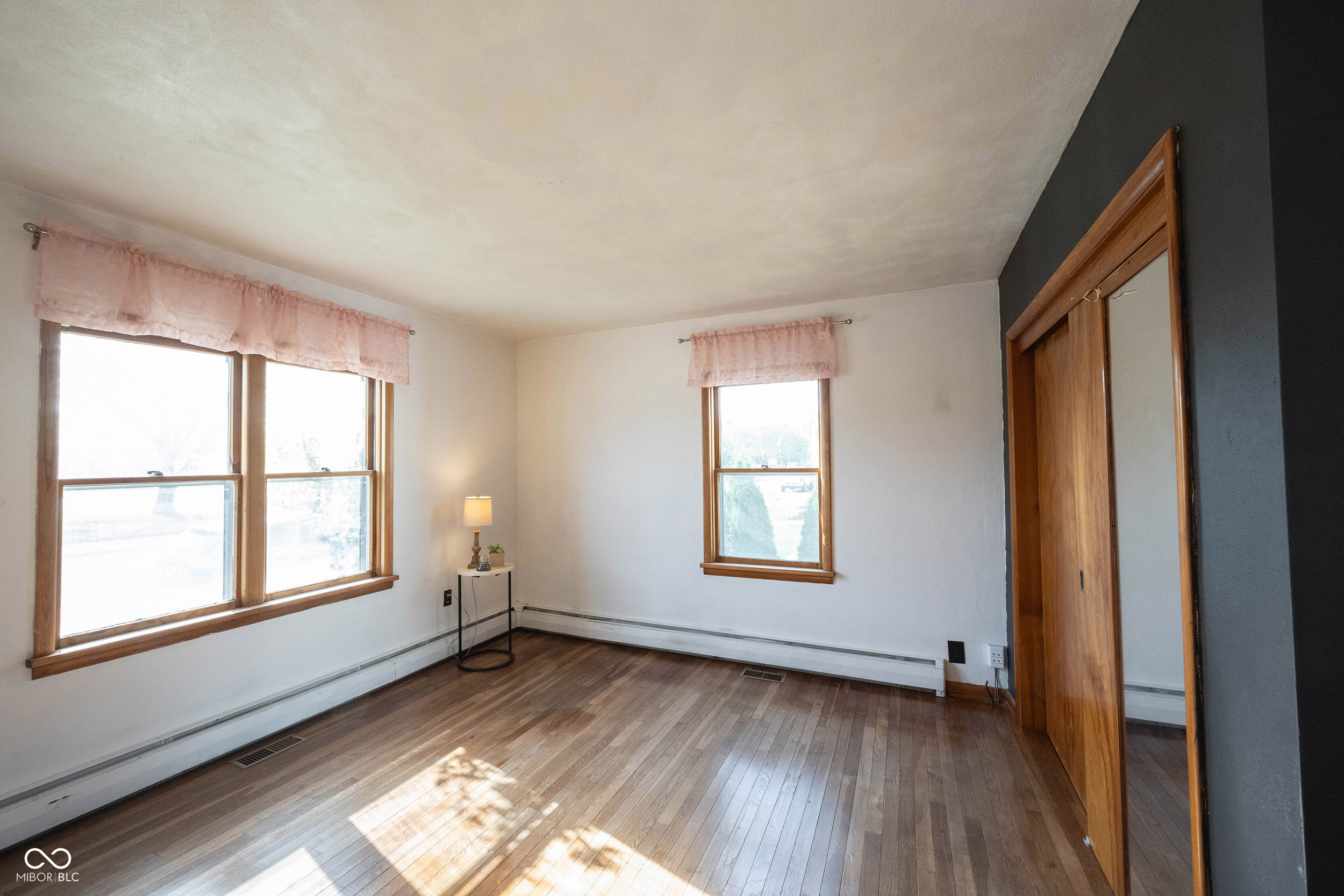 306 South East Street Pendleton, IN 46064 - Photo 16 of 47