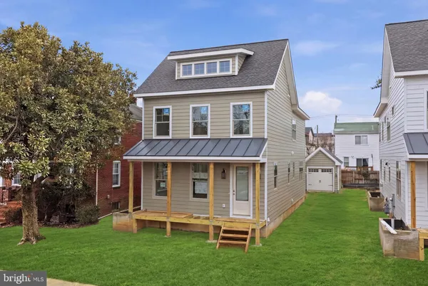 $1,249,900 | 1306 South Poe Street, Arlington, VA 22204