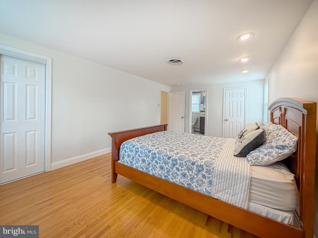 221 Foxcroft Road Broomall, PA 19008 - Photo 28 of 67 Ample closet space