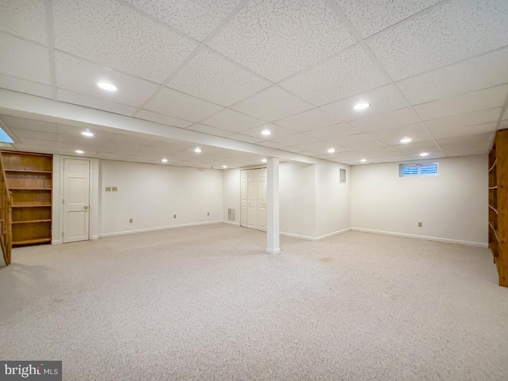 221 Foxcroft Road Broomall, PA 19008 - Photo 41 of 67 Flexible space for office or recreation
