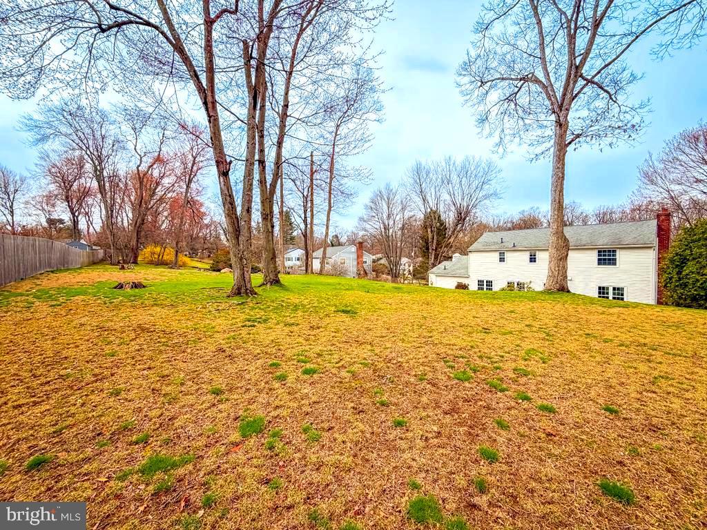 221 Foxcroft Road Broomall, PA 19008 - Photo 53 of 67 Large backyard for play and games
