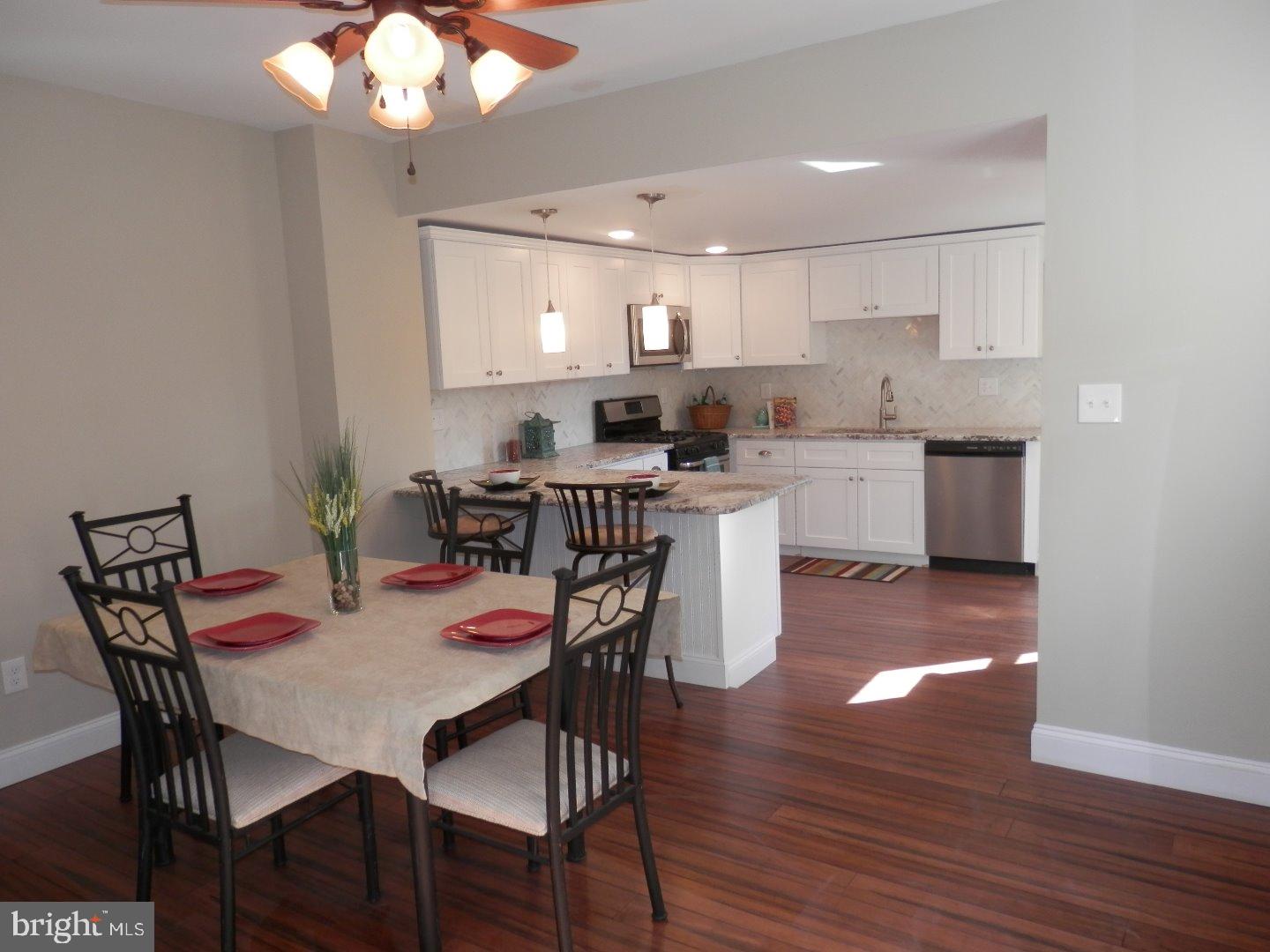 126 Rancocas Road Mount Holly, NJ 08060 - Photo 8 of 23 Dining Room