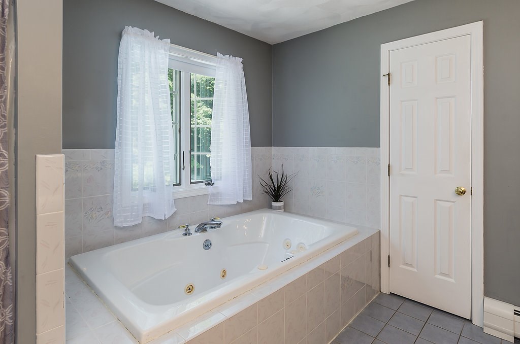 200 Rocky Hill Road Rehoboth, MA 02769 - Photo 17 of 29 Gallery Image 17