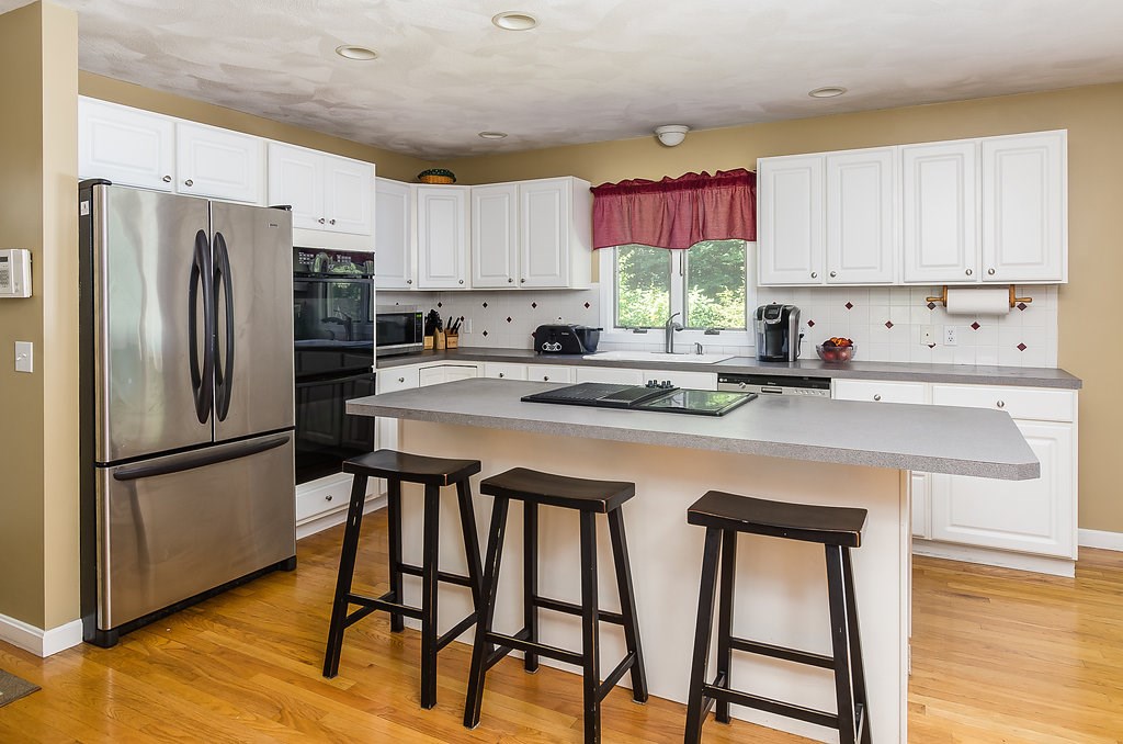 200 Rocky Hill Road Rehoboth, MA 02769 - Photo 5 of 29 Gallery Image 5