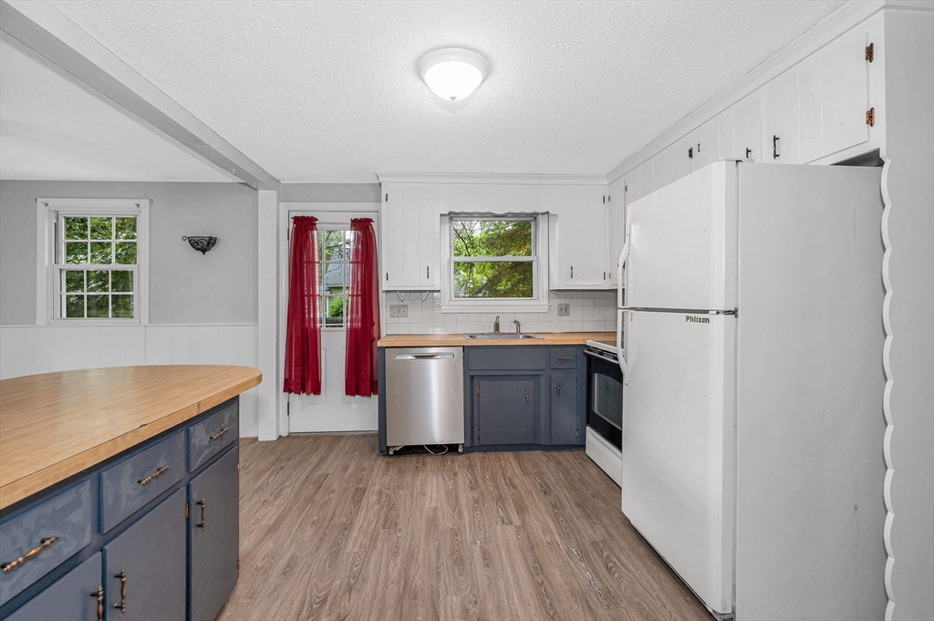 2 3rd Street Chelmsford, MA 01824 - Photo 12 of 38 Gallery Image 12