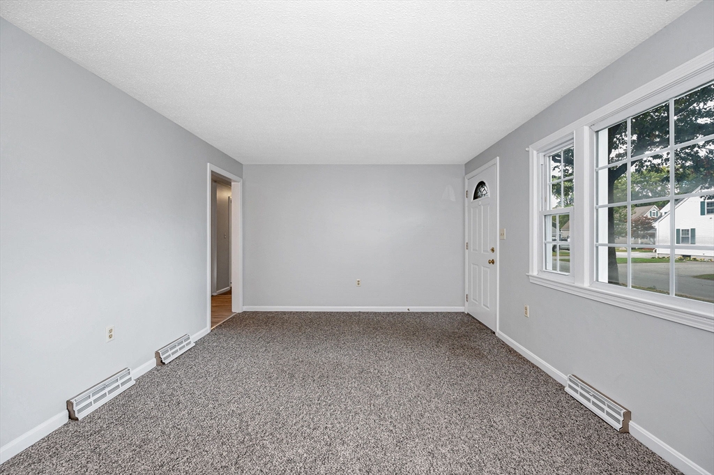2 3rd Street Chelmsford, MA 01824 - Photo 6 of 38 Gallery Image 6