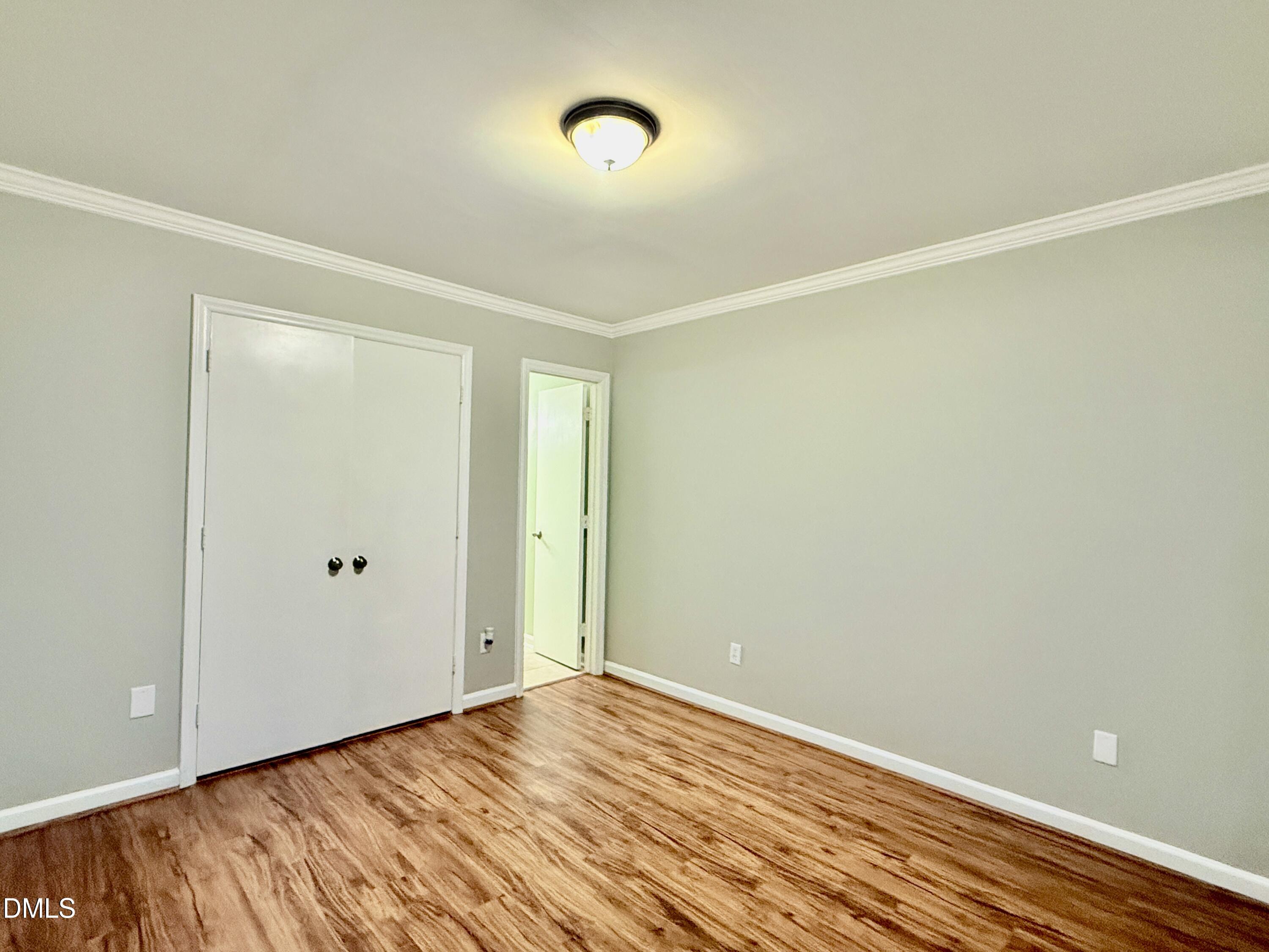 3619 Mill Run Raleigh, NC 27612 - Photo 15 of 23