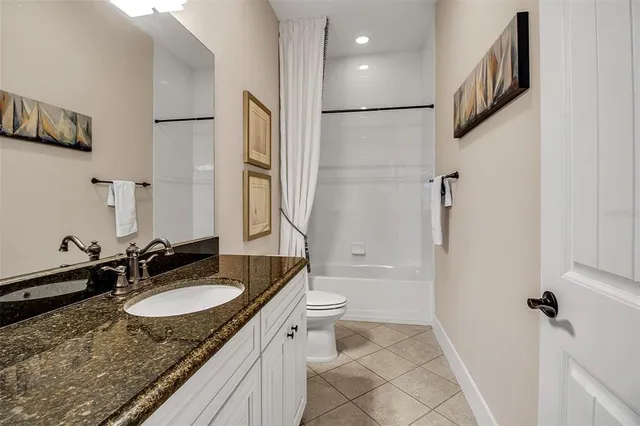 $1,199,000 | 321 Sapphire Lake Drive, Unit 202, Bradenton, FL 34209