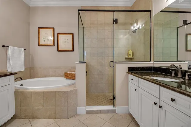 $1,199,000 | 321 Sapphire Lake Drive, Unit 202, Bradenton, FL 34209