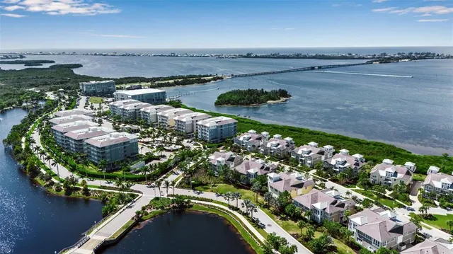 $1,199,000 | 321 Sapphire Lake Drive, Unit 202, Bradenton, FL 34209