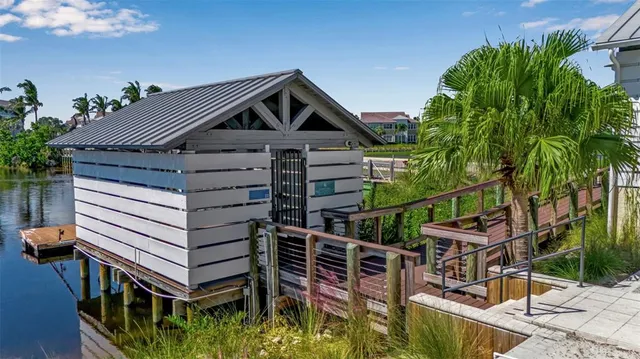 $1,199,000 | 321 Sapphire Lake Drive, Unit 202, Bradenton, FL 34209