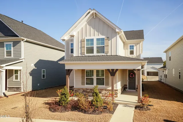 $415,000 | 1985 Rosedale Rdg Avenue, Wake Forest, NC 27587