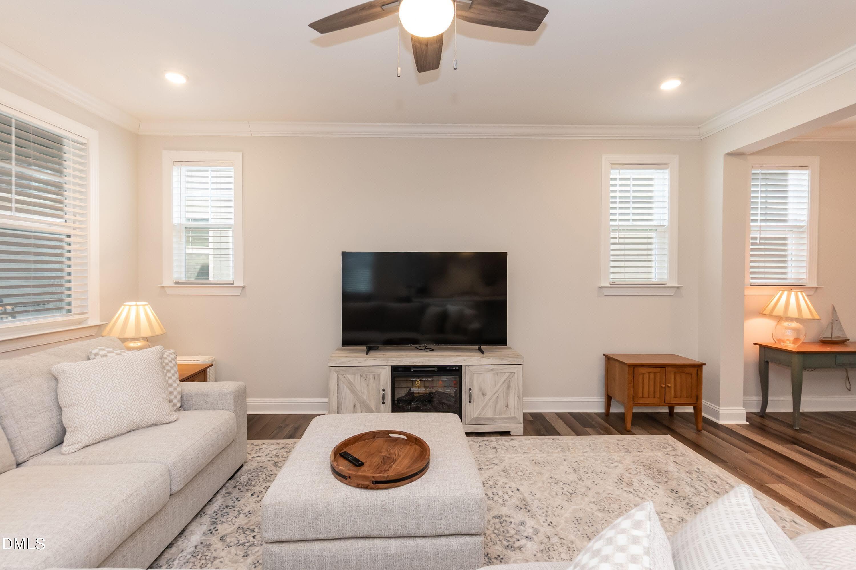 1985 Rosedale Rdg Avenue Wake Forest, NC 27587 - Photo 13 of 49 Living 02