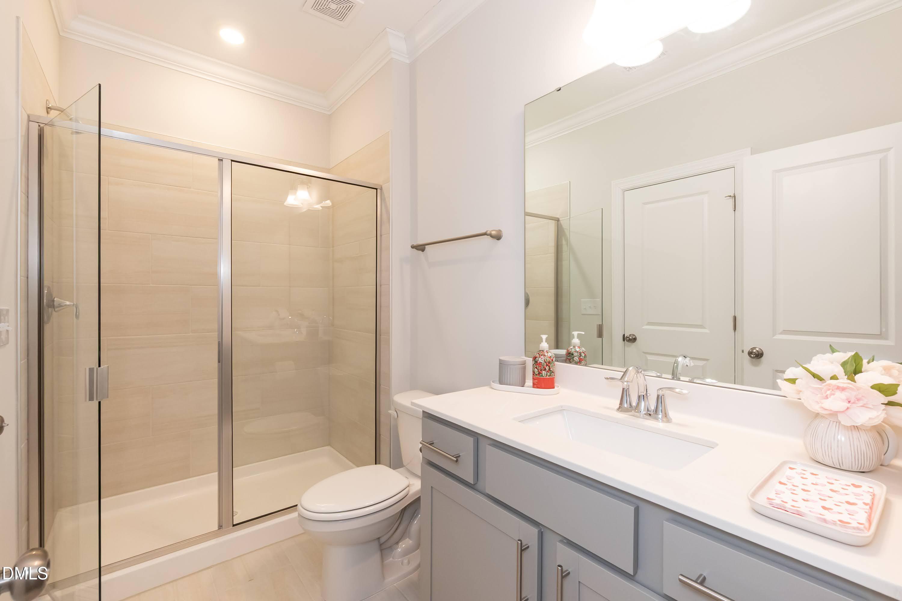 1985 Rosedale Rdg Avenue Wake Forest, NC 27587 - Photo 27 of 49 Bathroom 01