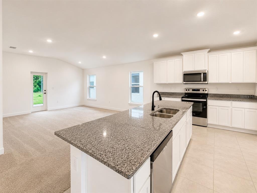 7642 Bent Tree Loop St. Cloud, FL 34773 - Photo 5 of 19