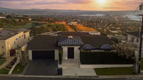 $6,900,000 | 5811 Box Canyon Road, La Jolla, CA 92037