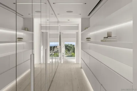 $7,150,000 | 5811 Box Canyon Road, La Jolla, CA 92037