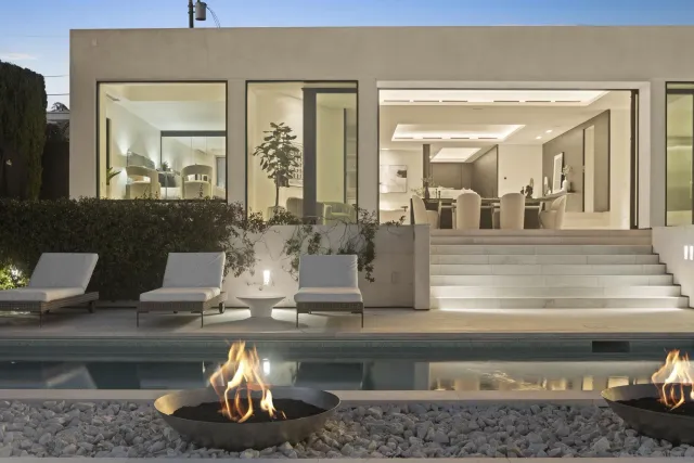 $7,150,000 | 5811 Box Canyon Road, La Jolla, CA 92037