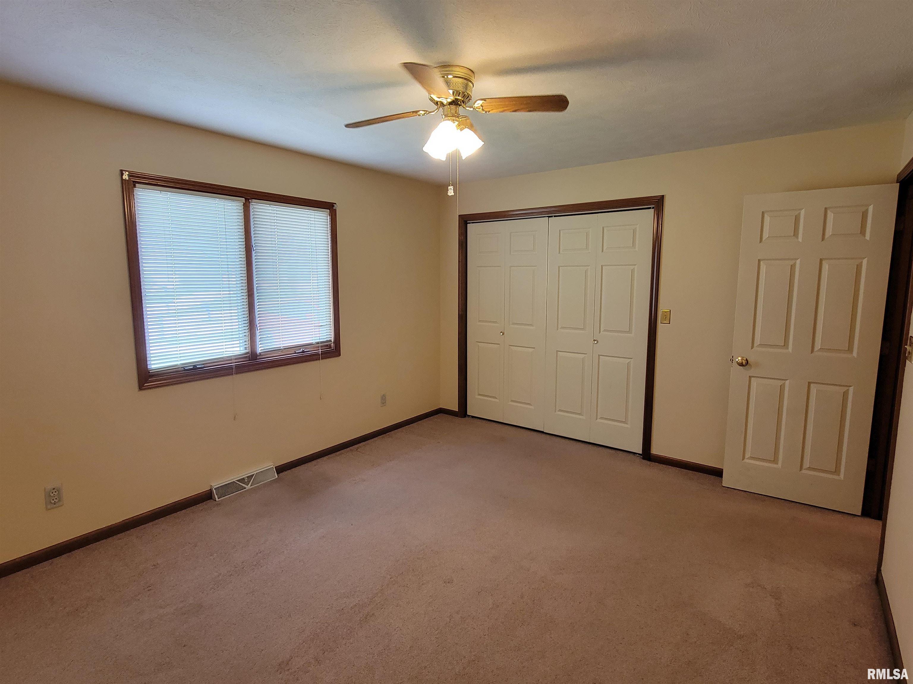 4200 Pickfair Road Springfield, IL 62703 - Photo 12 of 16