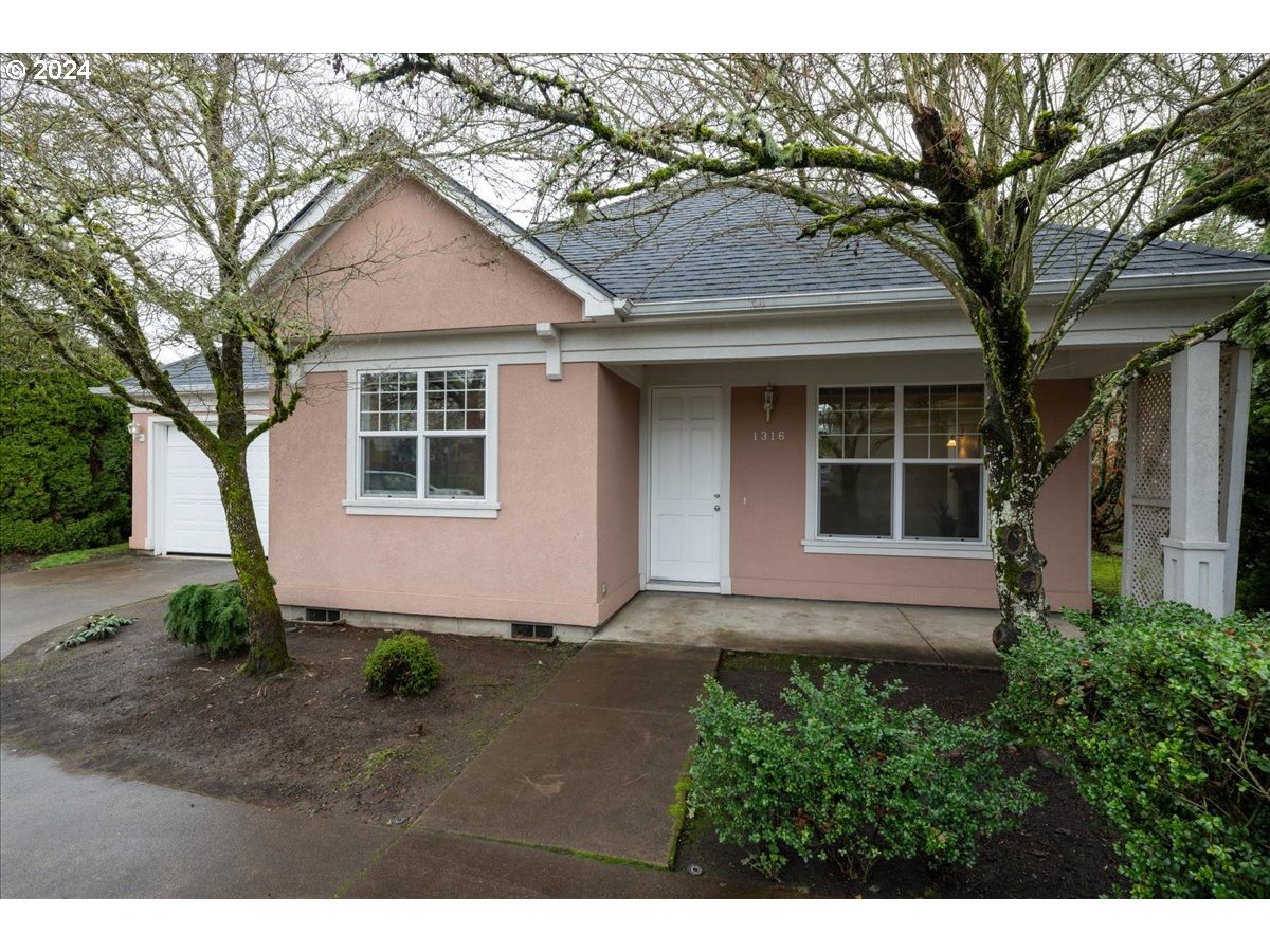 1316 Brickley Road Eugene, OR 97401 - Photo 1 of 25 Gallery Image 1