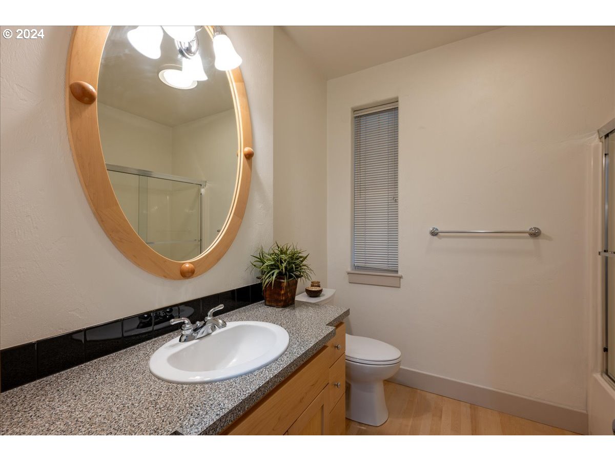 1316 Brickley Road Eugene, OR 97401 - Photo 15 of 25 Gallery Image 15