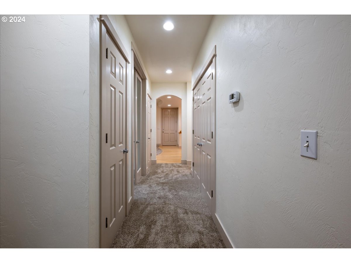 1316 Brickley Road Eugene, OR 97401 - Photo 19 of 25 Gallery Image 19