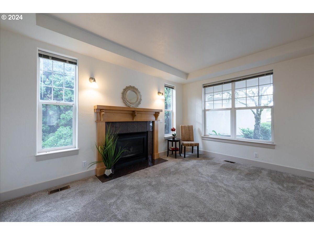 1316 Brickley Road Eugene, OR 97401 - Photo 3 of 25 Gallery Image 3