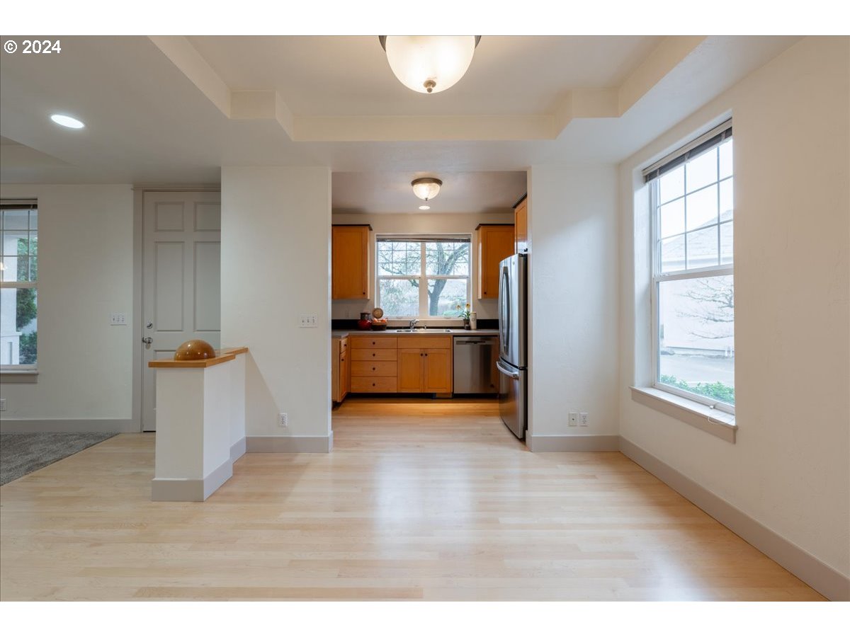 1316 Brickley Road Eugene, OR 97401 - Photo 6 of 25 Gallery Image 6