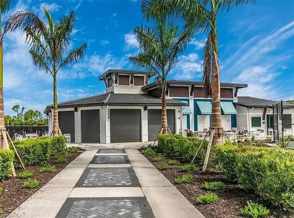 $2,400 | 12180 Wellen Golf Street, Unit 105, Venice, FL 34293