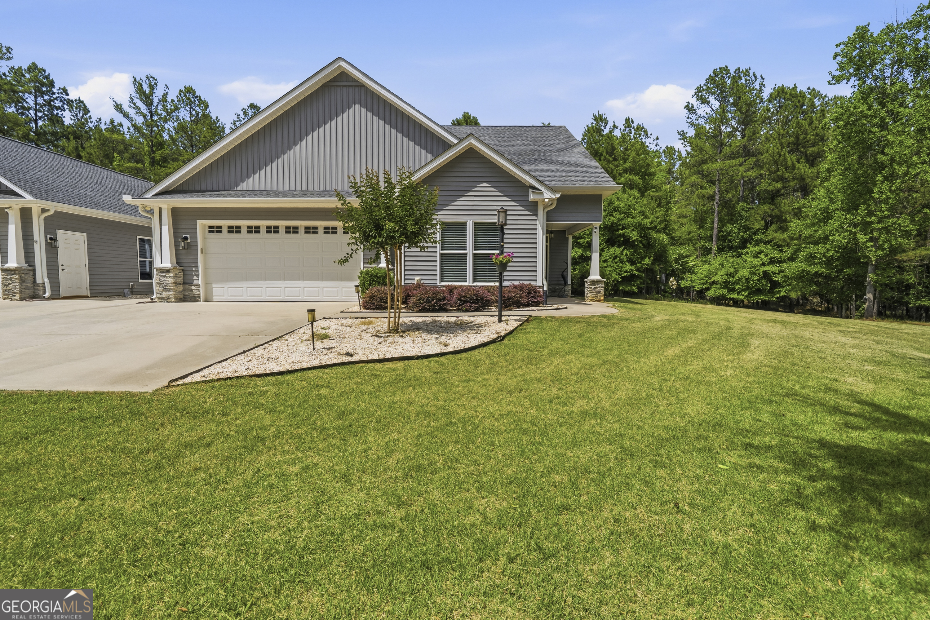 393 Scuffleboro Road Southeast Eatonton, GA 31024 - Photo 2 of 42