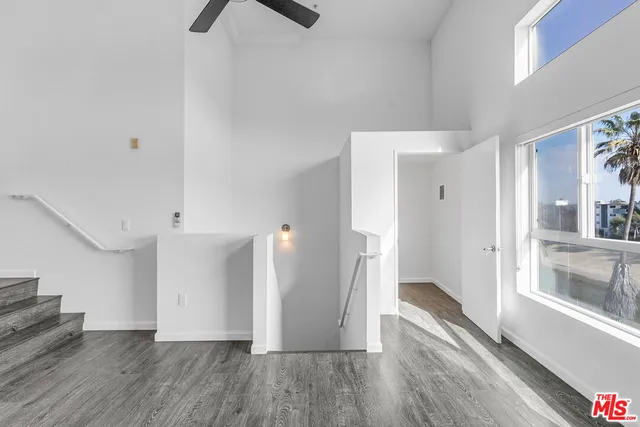 $3,350 | 4980 South Centinela Avenue, Unit 12, Los Angeles, CA 90066