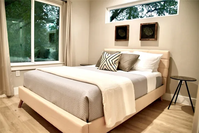 $4,800 | 803 East 32nd Street, Unit 2, Austin, TX 78705