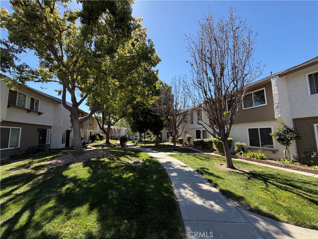 1091 Clark Street Riverside, CA 92501 - Photo 2 of 4