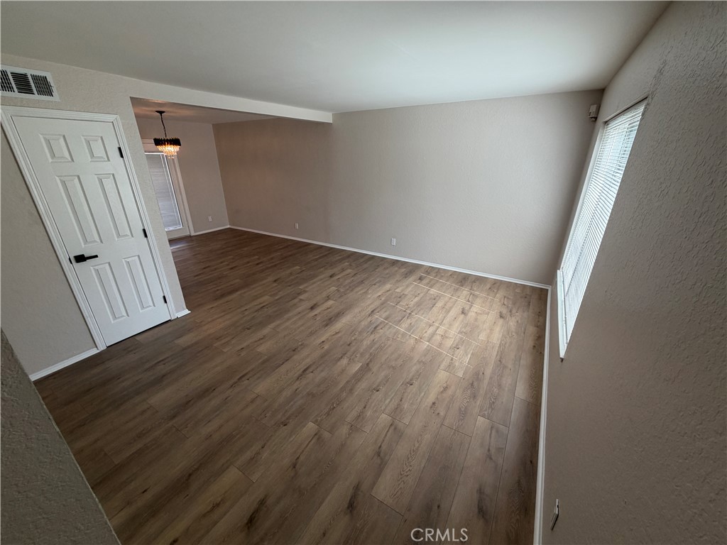 1091 Clark Street Riverside, CA 92501 - Photo 5 of 19