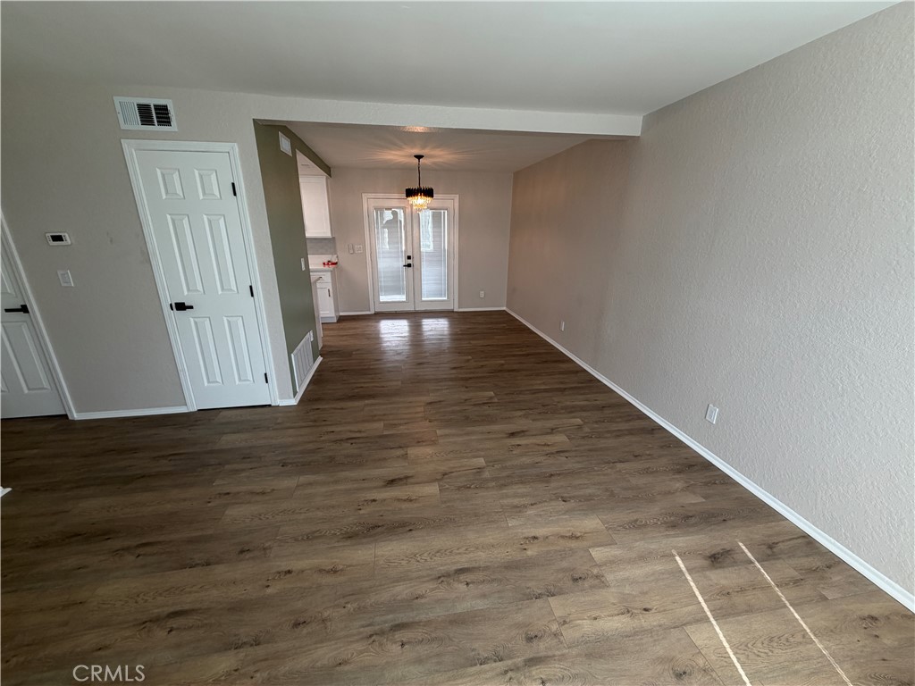 1091 Clark Street Riverside, CA 92501 - Photo 6 of 19