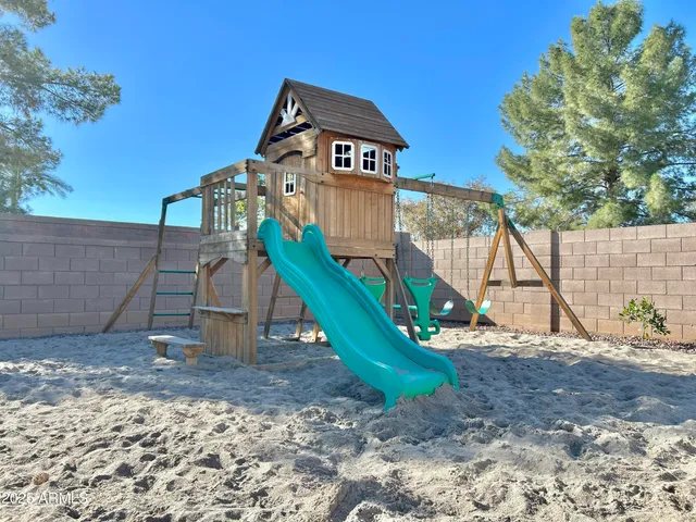 a house view with a garden space