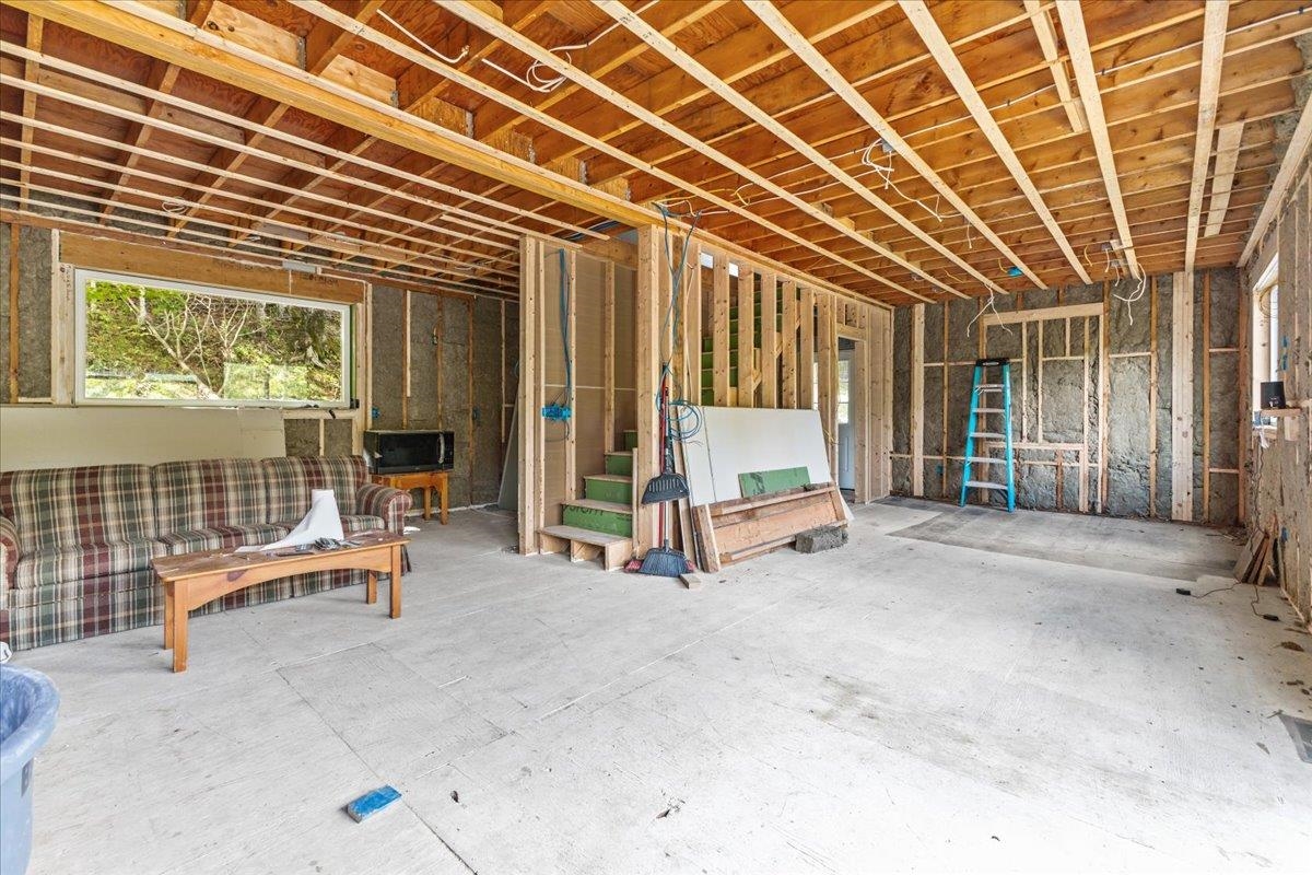 459 Pleasant Valley Road Underhill, VT 05489 - Photo 23 of 52