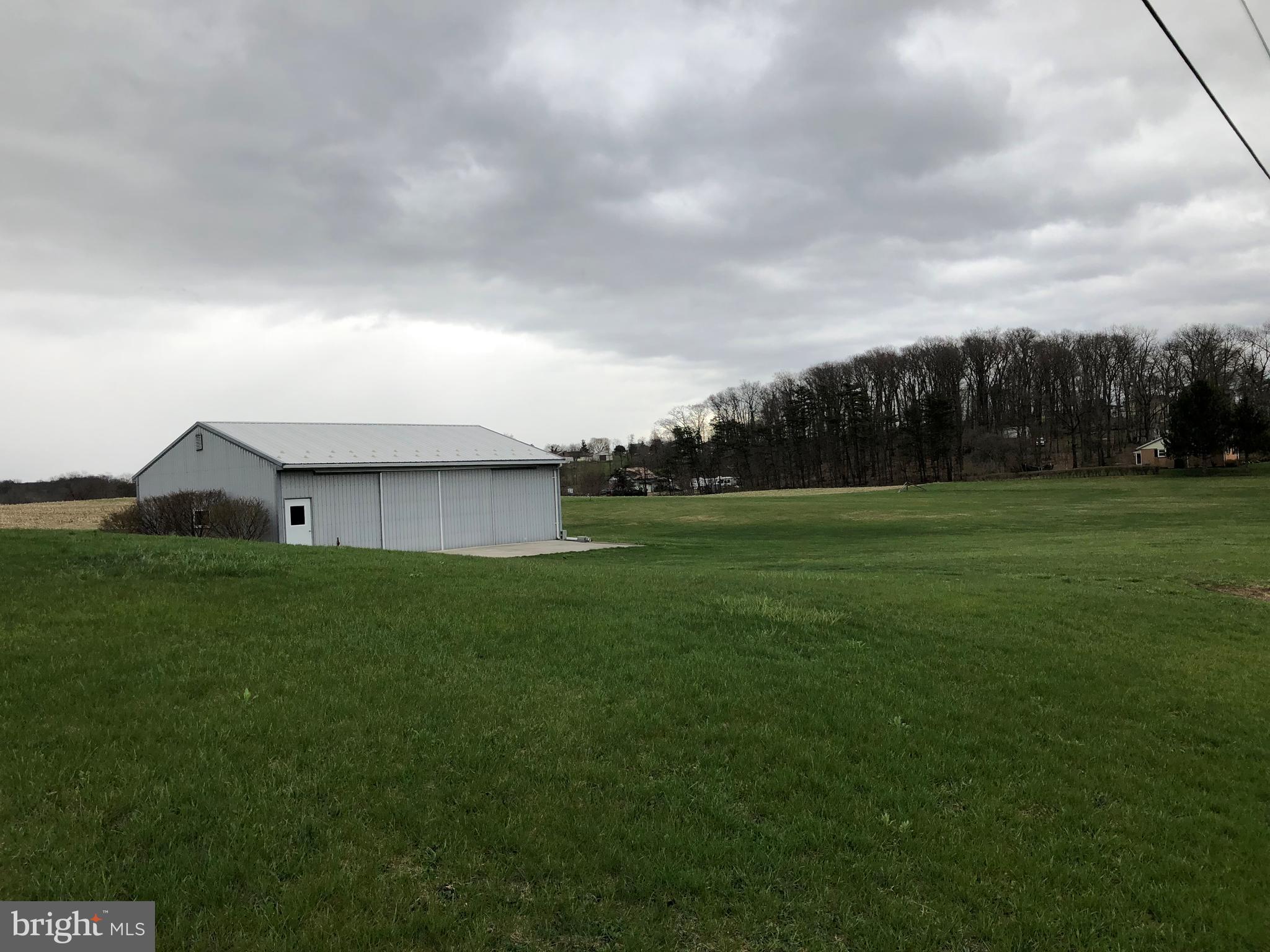 357 Old Mill Road Carlisle, PA 17015 - Photo 11 of 20 Gallery Image 11