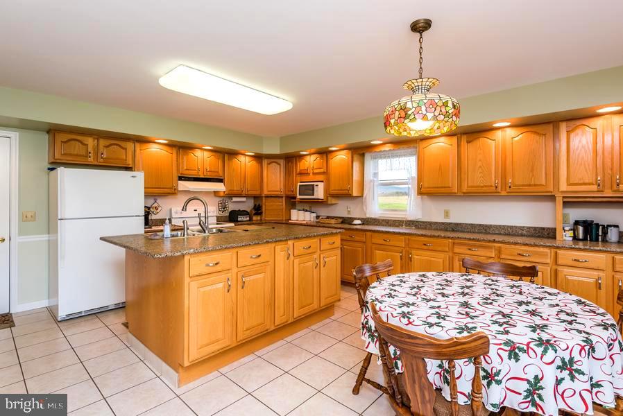 357 Old Mill Road Carlisle, PA 17015 - Photo 14 of 20 Oversized country kitchen