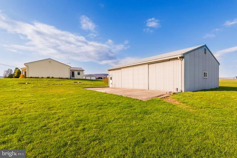 357 Old Mill Road Carlisle, PA 17015 - Photo 7 of 20 Gallery Image 7