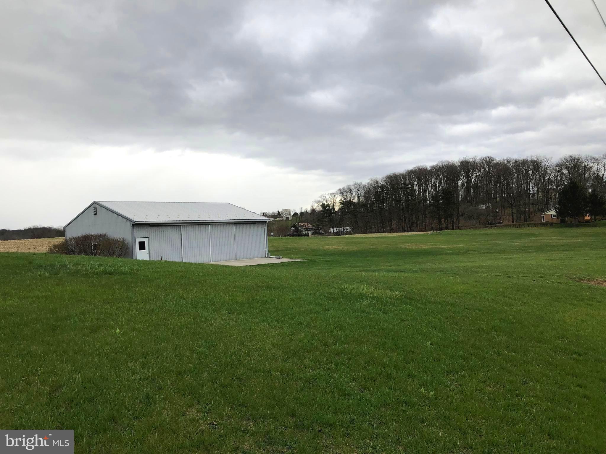 357 Old Mill Road Carlisle, PA 17015 - Photo 9 of 20 Gallery Image 9