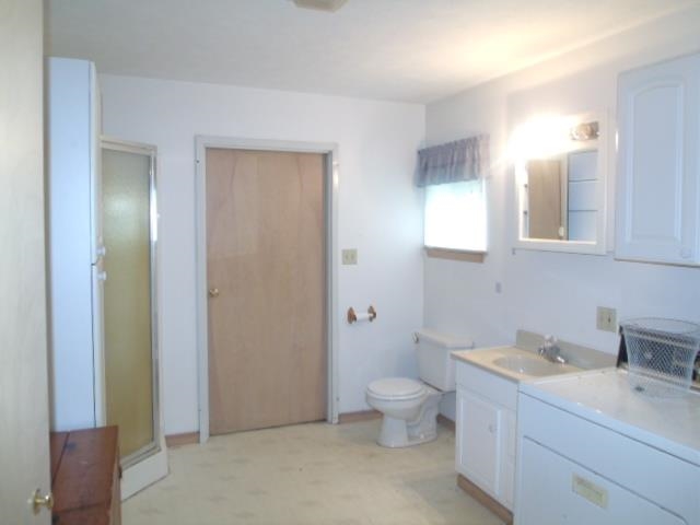 9201 East Kyle Road Pierceton, IN 46562 - Photo 2 of 23 Gallery Image 2